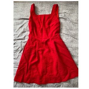 Square neck sleeveless red dress